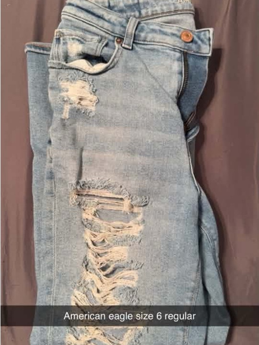 American Eagle Outfitters Light Blue Distressed Skinny Jeans